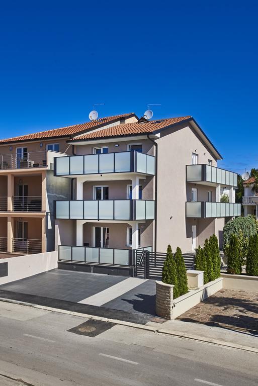 Apartments Tre Perle Umag Exterior photo